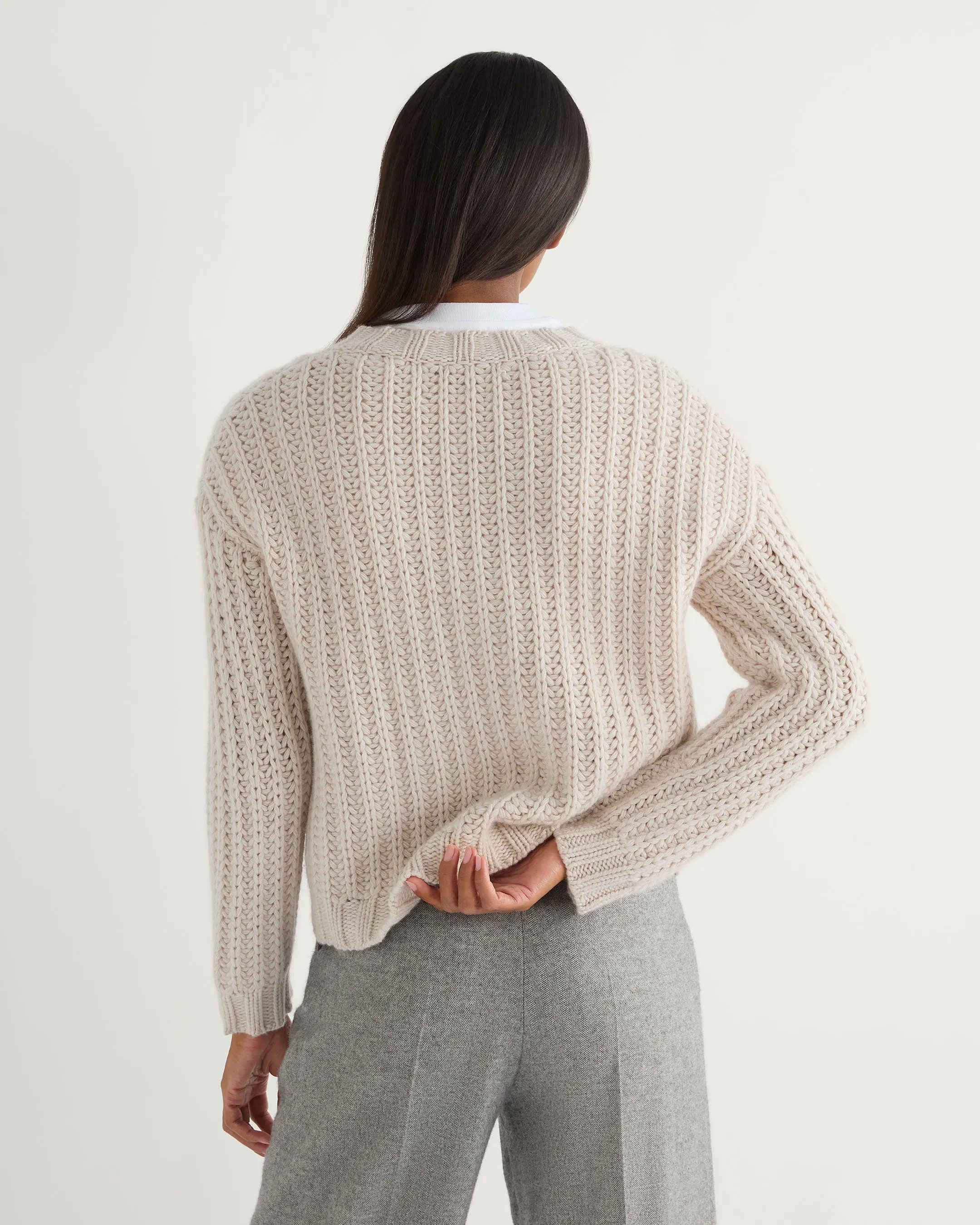 Women's Statement Rib V Neck Cashmere Sweater Frost White